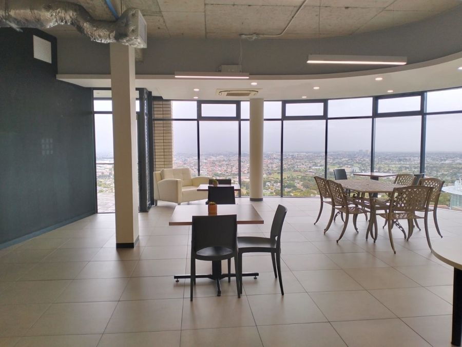 Commercial Property for Sale in Plattekloof Western Cape